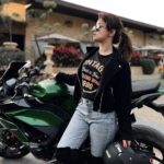 Avneet Kaur Instagram - My prince charming doesn’t ride a horse…he rides wheelies.🖤🏍 📸- @karansingharoraofficial Lonavala