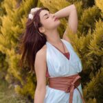 Avneet Kaur Instagram - Darling don't be afraid I have loved you For a thousand years I'll love you for a thousand more 🤍🍁🍂 Antalya, Turkey