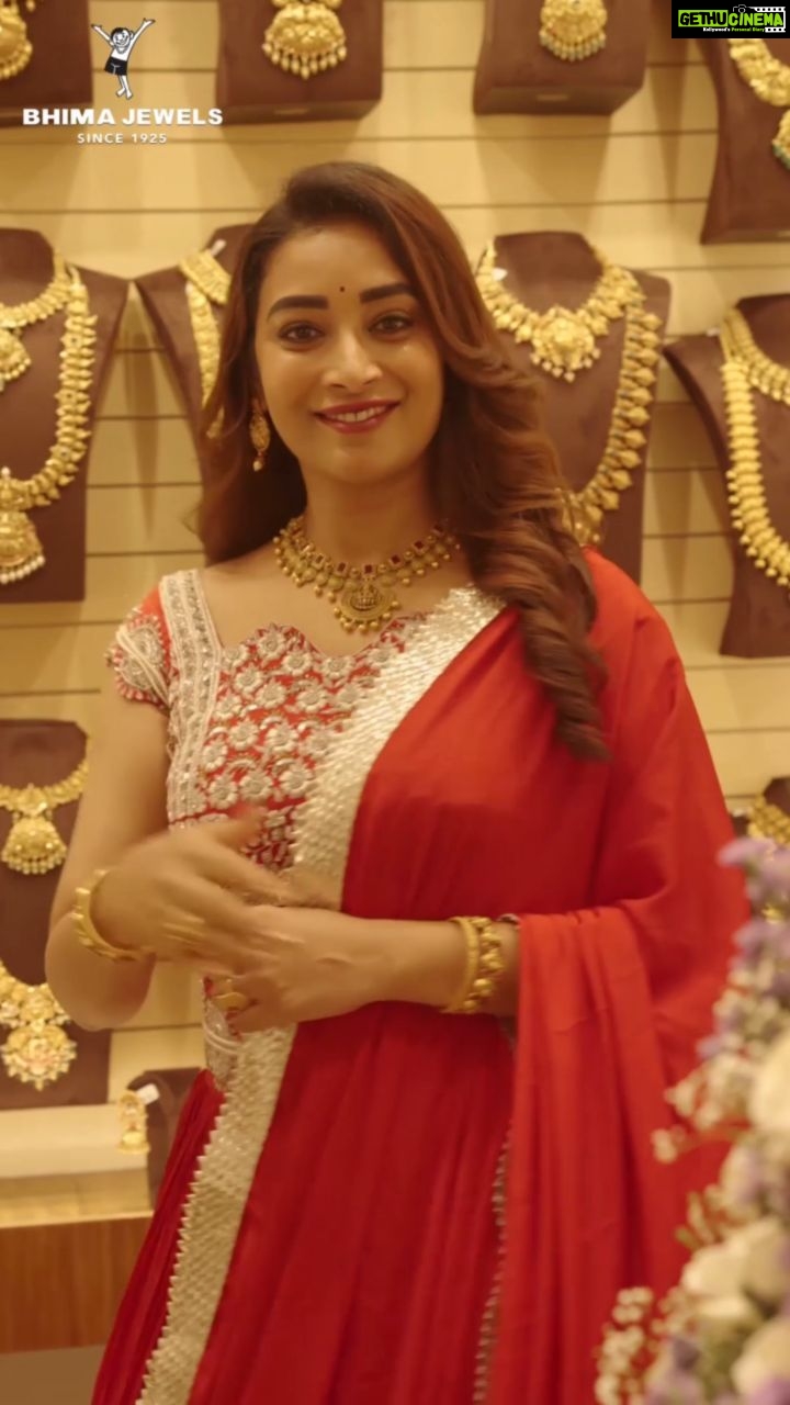 Bhanu Sri Mehra Instagram - Adding more beauty and charm to your personality, @bhima_jewels exquisite traditional and wedding jewellery collection. With their new store in Somajiguda and A.S Rao Nagar. now explore a world of fine craftsmanship! #bhimajewels