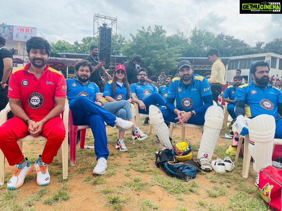 Bhanu Sri Mehra Instagram - Won 🏆 hyeeee💙 @tanishalladi @samratreddy @sreeramachandra5 @vishwa @raviprakash.actor @syedsohelryan_official #instagram #instafashion #won #ccc #cricket #match #game #lovegame #anantapur