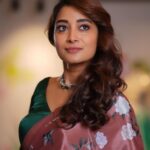 Bhanu Sri Mehra Instagram - 🌸 #actor #beauty #tollywoodhotactress #hybridpilla #teluguactress