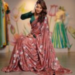 Bhanu Sri Mehra Instagram - Saree love ❤️ @varuni_couture #bhanusree🔥❤️ #sareelove #instagram #instamood #pics #actorslife