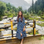 Bhanu Sri Mehra Instagram - Beautiful things never seek for attention 🍀 #bhanusree🔥❤️ #nature #kashmir #love #happyface #instagram #aruvalley