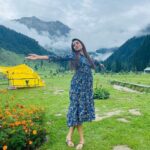 Bhanu Sri Mehra Instagram – Beautiful things never seek for attention 🍀

#bhanusree🔥❤️ #nature #kashmir #love #happyface #instagram #aruvalley