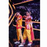 Bhanu Sri Mehra Instagram - Dance icon today 9pm on Gemini TV don't miss it guy's @raju_dhee10 @iam_assy_7 #dance #lovealways #bhanusree🔥❤️ #instsgramfashion