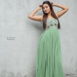 Bhanu Sri Mehra Instagram – Sky reminds me , i still have  to fly ✨️

📸: @manoj_gangula 
Wearing: @jahnavivarmalabel
Hairstyles: @hairstylistravi 

#actorslife #busy #bhanusree🔥❤️ #newclick #loveselife