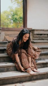 Bhavani Sre Instagram - 📹- @thevenkatbala Styled by - @navadevi.rajkumar MUAH - @chisellemakeupandhair