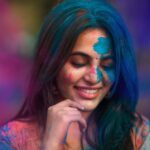 Bhavani Sre Instagram - #happyholi 🌸🎨 @anitakamaraj @rahulravindran @colorsandmirrors