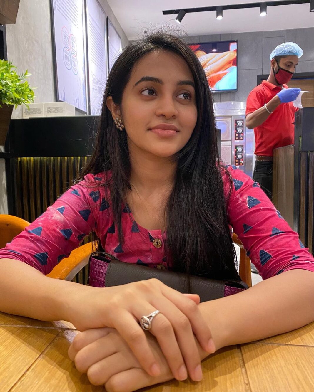 Bhavani Sre Instagram -