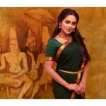 Bhavani Sre Instagram - Happy karthigai dheepam !:) Styling : @navadevi.rajkumar Photography : @bhagathmakka Hair and make up : @viji_sharath Outfit : @the_i_story Jewellery : @aaranyarentaljewellery