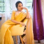 Bhavani Sre Instagram - Photography - @rp3825 Styling - @style.with.kr Make up - @chisellemakeupandhair Hair - @tangled_by_ila Saree - @hashtagazhagi Blouse - @talesofthayal Jewels - @bhavyarameshjewelry Vote of confidence courtesy - @madhuskumar 😂❤️