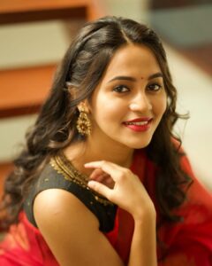 Bhavani Sre Instagram - Hair by : @chellysmakeupandhair