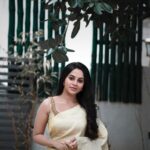 Bhavani Sre Instagram - @anjushankarofficial x @artistrybyolivia x @fifth_angle_studios x @rimliboutique x @jayashree_hairstylist