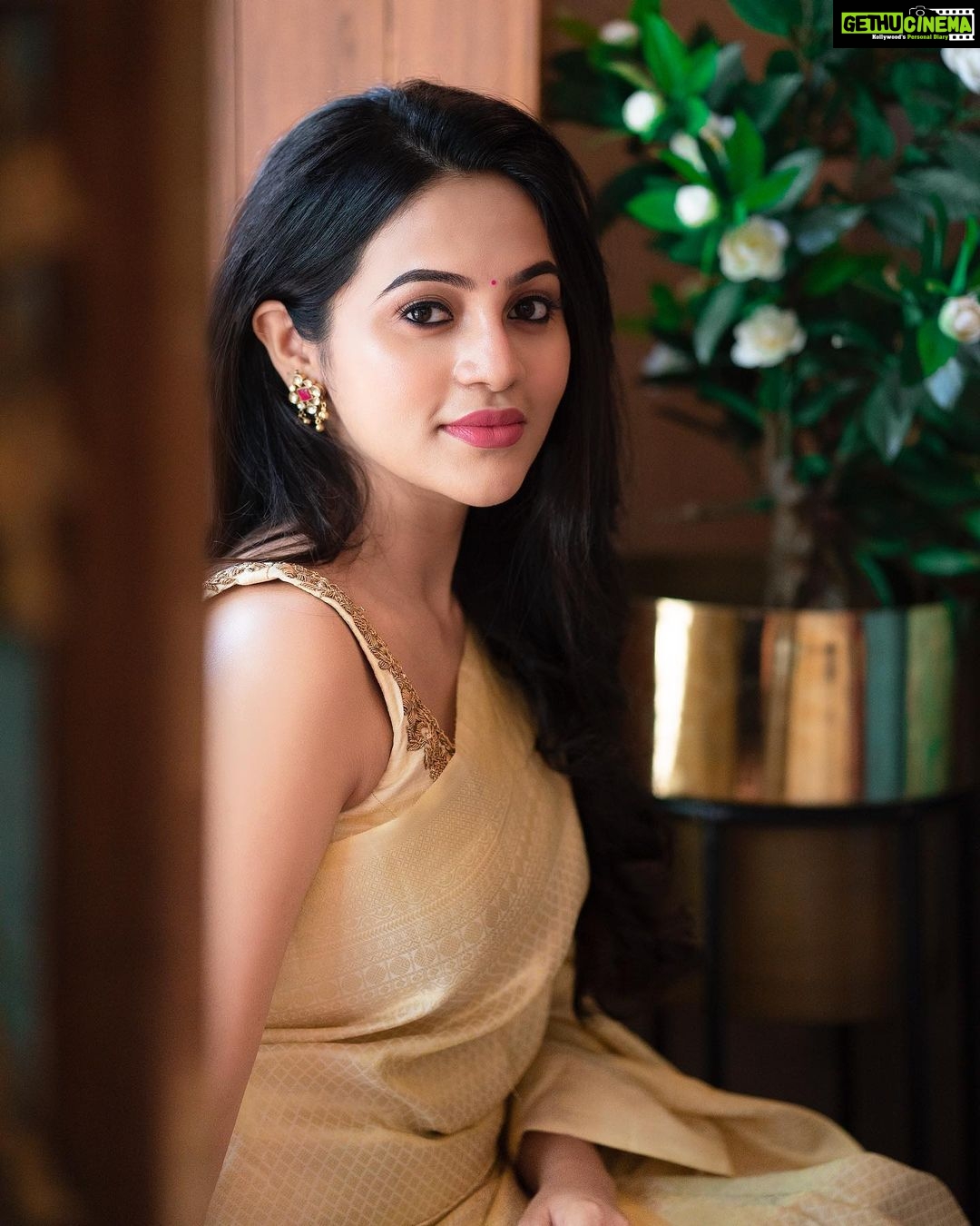 Bhavani Sre Instagram - @anjushankarofficial x @artistrybyolivia x @fifth_angle_studios x @rimliboutique