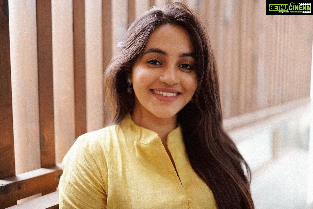 Bhavani Sre Instagram - Just a happy picture! That’s all!
