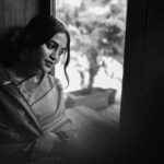 Bhavani Sre Instagram - Shot for: @saaramati Shot by: @vidhyavijay Jewelry: @quillsspills Blouse by: @sajna_bridal_wear_designer Makeup: @thewhimsicalbrushe Hair & draping: @jamunadevraj Styling & creative direction: @theidlytales Content strategist: @hyphenstreak