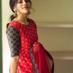 Bhavani Sre Instagram - Wearing : @manjalcouture Photography : @vidhyavijay Hair and makeup : @suganthi.themua Styling : @lavanya_gopal