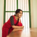 Bhavani Sre Instagram - Wearing : @manjalcouture Photography : @vidhyavijay Hair and makeup : @suganthi.themua Styling : @lavanya_gopal