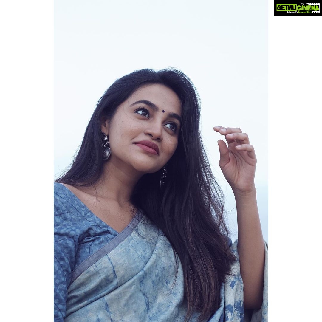 Bhavani Sre Instagram - இந்தக் கண்கள் மட்டும் உன்னைக் காணும்.. Photography : @kanmaniphotography 🦋