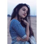 Bhavani Sre Instagram - தீண்டும் தினம் தென்றல் மணம்.. Photography : @kanmaniphotography 🦋