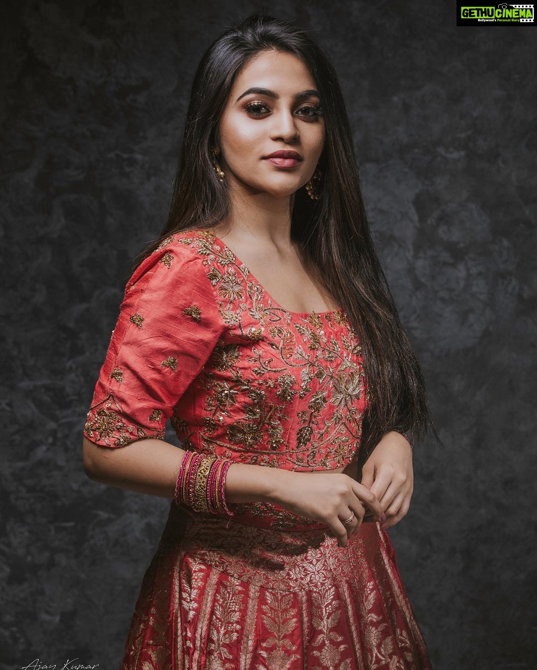 Bhavani Sre Instagram - Clothing : @keyaraofficial Make up : @abhiramisivakumar Photography : @aj_ajay_kumar