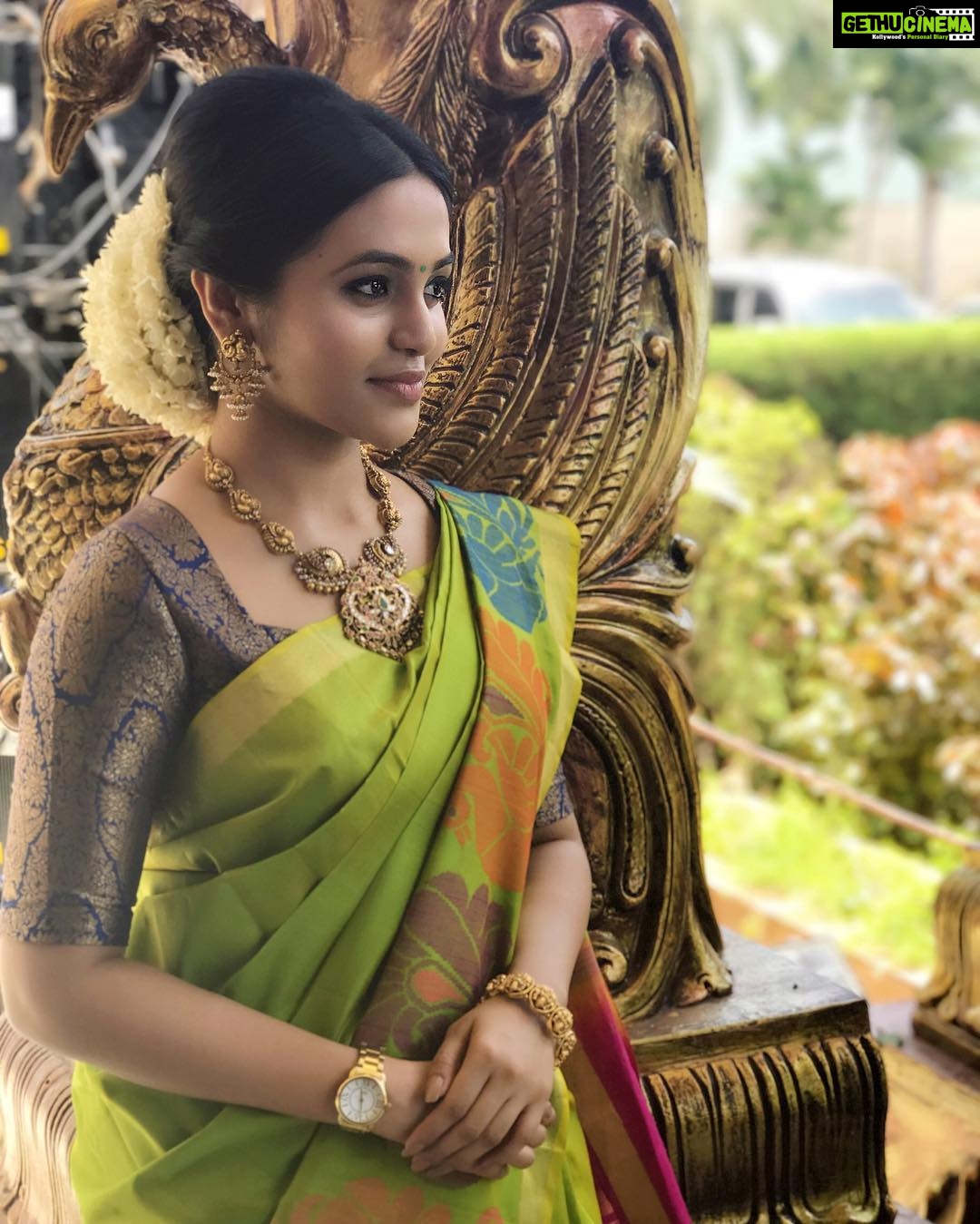 Bhavani Sre Instagram - One last for the love of mallipooo!😬☘️