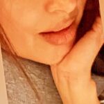 Bhumika Chawla Instagram - …. Jaane …. kitne labon pe …Gile hai … zindagi se kayi Faasle hai 🍂
