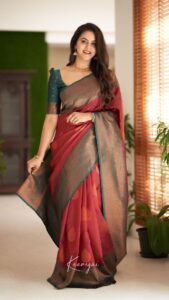 Chaitra Reddy Instagram - Happy to Launch . Presenting the Brand New Sita Semi Silk Sarees from @kaarigai.sarees ! . . Saree & Blouse: @kaarigai.sarees Photography: @p2click.in . . . . #sarees #kaarigaisarees #handloom #silk #semisilk #swmisilksarees #zari #silk #flowy#traditional #style #elegance #sareelove #handcrafted #handloom #handloomsarees #chennai #diwalicollection #saree #sareeblouse