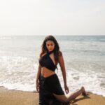 Chandini Tamilarasan Instagram – Wild and free just like the Sea.

📸 – @thestoryteller_india ✨
Styling – @navadevi.rajkumar ✨
Mua – @anupama.krishnamachari ✨
Hairstylist – @prem_hairstyle ✨

#chandinitamilarasan #chandini 
#tamil #tamilactress #photoshoot