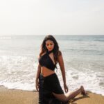 Chandini Tamilarasan Instagram - Wild and free just like the Sea. 📸 - @thestoryteller_india ✨ Styling - @navadevi.rajkumar ✨ Mua - @anupama.krishnamachari ✨ Hairstylist - @prem_hairstyle ✨ #chandinitamilarasan #chandini #tamil #tamilactress #photoshoot