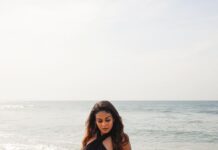 Chandini Tamilarasan Instagram - Wild and free just like the Sea. 📸 - @thestoryteller_india ✨ Styling - @navadevi.rajkumar ✨ Mua - @anupama.krishnamachari ✨ Hairstylist - @prem_hairstyle ✨ #chandinitamilarasan #chandini #tamil #tamilactress #photoshoot