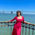 Darshana Banik Instagram - Hola Amigos 👋 Missing those bright sunny San Francisco days, specially the food. Best farm to table restaurant food I ever had. Wearing @anthropologie Sunnies @rayban San Francisco, California