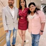 Darshana Banik Instagram – Glimpses from #Rish trailer launch event….

My styling done by @kiara_sen111 JW Marriott Hotel Kolkata