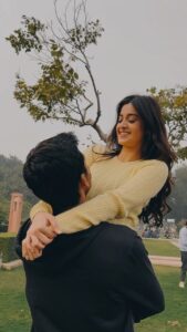 Darshana Banik Instagram - Baggu और Bobby 👩‍❤️‍👨 #BagguOnset #Aryabhattkazero