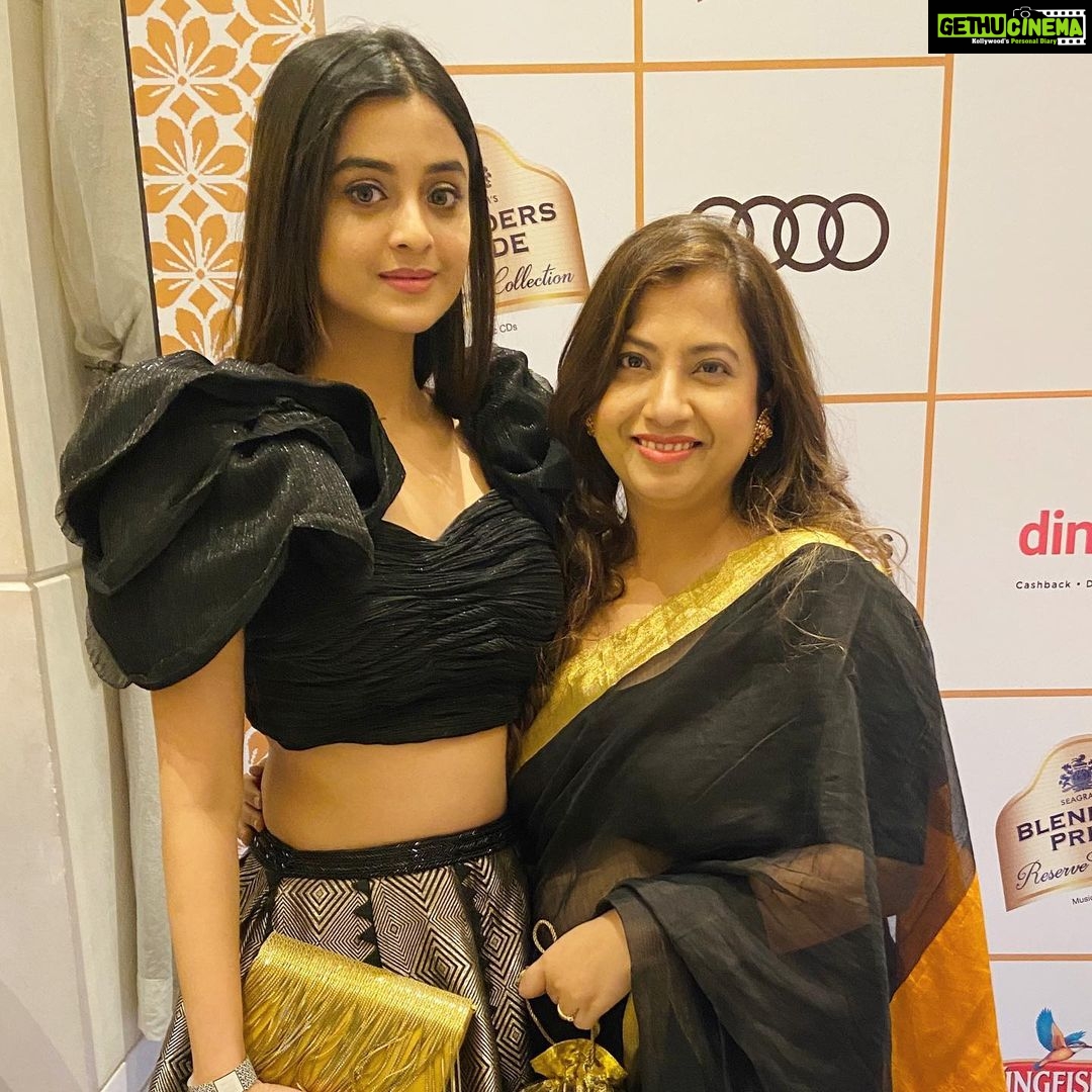 Darshana Banik Instagram - Happy Birthday Favourite person @lifewithshri 💖 Thank you for everything.