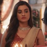 Darshana Banik Instagram - এবার পুজোয় হবে #SunsilkGirlGiri Sunsilk Girl Giri The Pujo Song Out Now: Link in Bio | Upload a photo of your girl gang with #SunsilkGirlGiri @sunsilkindia and be a part of our pujo campaign. @svfbrands @dhrubo_banerjee_hi @antaramitraofficial @dev_arijit9 @darshanabanik @shreemabhattacherjee @rajnandini_ @bibriti #DurgaPujo #PujoWithSVF #SVFPujoRelease