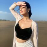 Darshana Banik Instagram - SUN Day 🌞🌞