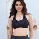 Darshana Banik Instagram – My kinda Sunday…

#Fitness #session #lockdown #fitnessgoals #staysafe 🏋️

@debasishbiswas_photography @sonam_makeupartist