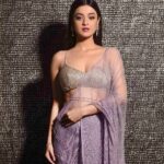 Darshana Banik Instagram - 💜🤍 @chakrabortysaionee @pabsclick @mainak.mk_up @baldankita