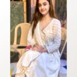 Darshana Banik Instagram - Missing Pujor adda ☹️ #throwback to #durgapujo2020 Wearing : @threadnbutton #igdurgapujo #durgapuja #durgapuja2020 #ethnicwear #festive #festivefashion
