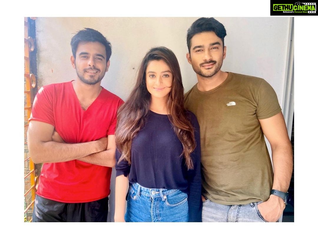 Darshana Banik Instagram - Where the inside jokes never end....... From the set of #OperationSundarban @siam.ahmed 👈👉@ziaul.roshan #Bengali #bengalimovie #MySecondSchedule #bts #shootdiaries #onset #sundarban Sundarban - সুন্দরবন