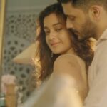 Darshana Banik Instagram - 💕কেন মেঘ আসে হৃদয়-আকাশে, তোমারে দেখিতে দেয় ন...💕 #MajheMajheTobo Releasing on Oct 2 on #SVFsocial Co 💫 @arjunchakrabarty Directed by @dhrubobanerjee9 Re-arranged & sung by @ArinArindom Releasing on Oct 2 on #SVFsocial @svfsocial @svfmusic @iammony #AnSVFMusicSingle #TheRajbariMusical #bengalisong #musicsingle #october #2ndoctober #musical #svf #svfmusic