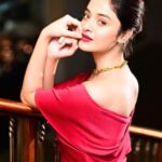 Darshana Banik Instagram - ❣️ Nothing . Just completing my insta-row. 😛