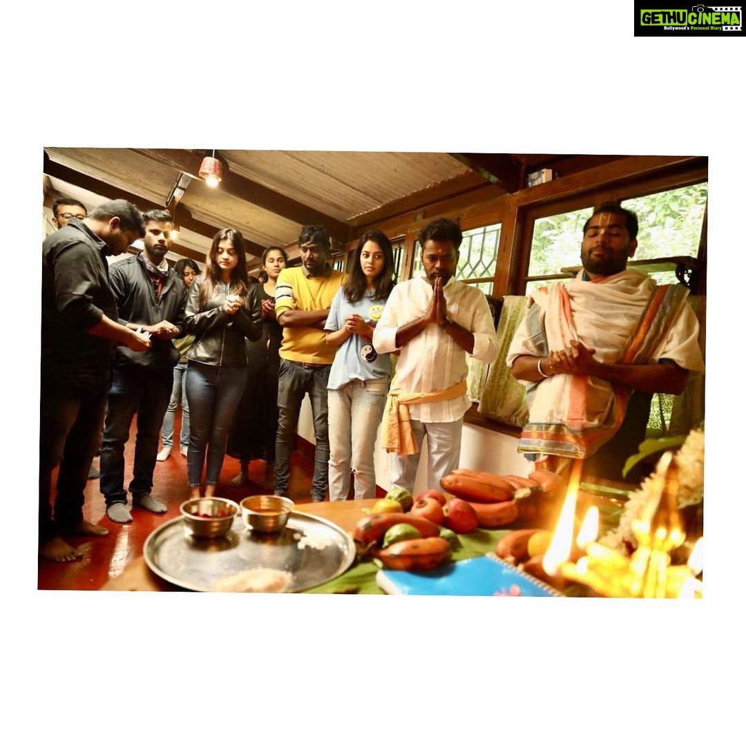 Darshana Banik Instagram - Few days ago started filming my first Tamil film with an incredibly fun team @bindu_madhavii @jeranjit @kavinrj_ 😇 . . . . #Tamil #TamilFilm #movie #puja #ooty Thanks Radhika,Venkat. Ooty