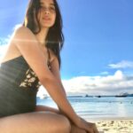 Darshana Banik Instagram – #throwbackthursday 
#beach #beachmode #sunkissed Mauritius