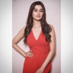 Darshana Banik Instagram - Self-control is strength. Right thought is mastery. Calmness is power. @debasishbiswas_photography @sonam_makeupartist