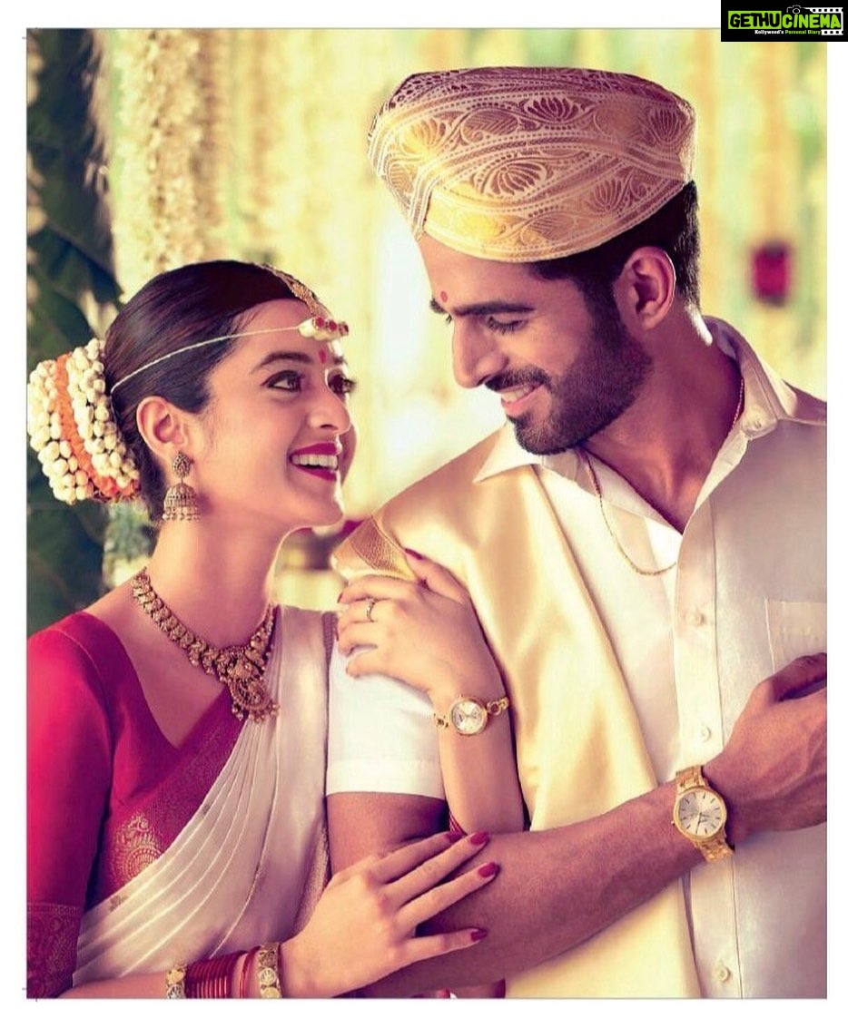Darshana Banik Instagram - The Kannada Bride. Campaign for @sonataindia #Ad . . . . #Kannada #Kannadiga #kannadigabride #karnataka #SouthIndia #watch #bridal #campaign #india #indianbride #darshanabanik @abhitabhkame @manujnagpal7 Bangalore, India