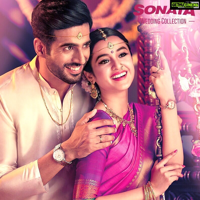 Darshana Banik Instagram - The Telugu bride. π Campaign for @sonataindia #ad . . @titanwatchesindia #TeluguBride #AndhraPradesh #Telangana #SouthIndia #watch #bridal #campaign #india #indianbride #darshanabanik @abhitabhkame @manujnagpal7 Hyderabad