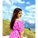 Darshana Banik Instagram - Lazy afternoon🇨🇭 #swiss #holiday #IndianTraveller Lauterbrunnen, Switzerland