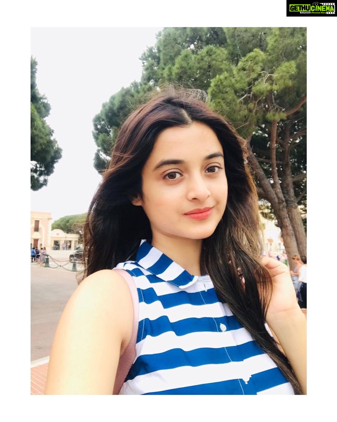 Darshana Banik Instagram - #nomakeup #organiclipbalm Monte-Carlo, Monaco
